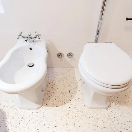 5 Minuti Da Rialto, Intera Palazzina Veneziana Nyaraló *