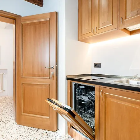 5 Minuti Da Rialto, Intera Palazzina Veneziana Ferienhaus Venedig