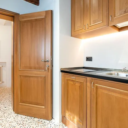 5 Minuti Da Rialto, Intera Palazzina Veneziana *