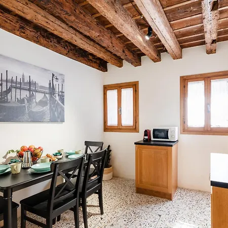 5 Minuti Da Rialto, Intera Palazzina Veneziana * Velence