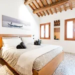 Semesterbostad 5 Minuti Da Rialto, Intera Palazzina Veneziana