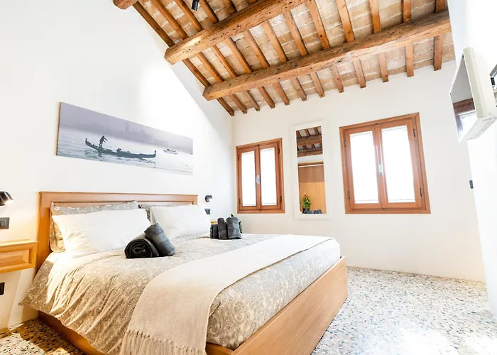 5 Minuti Da Rialto, Intera Palazzina Veneziana * Venezia